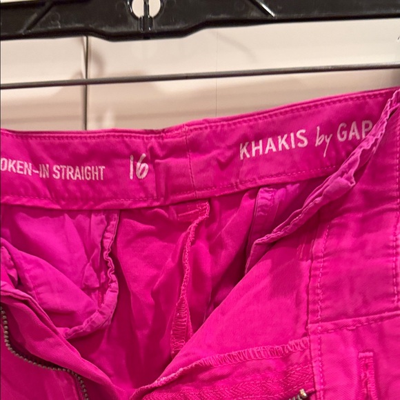 GAP Fuchsia Khakis - Picture 2 of 4